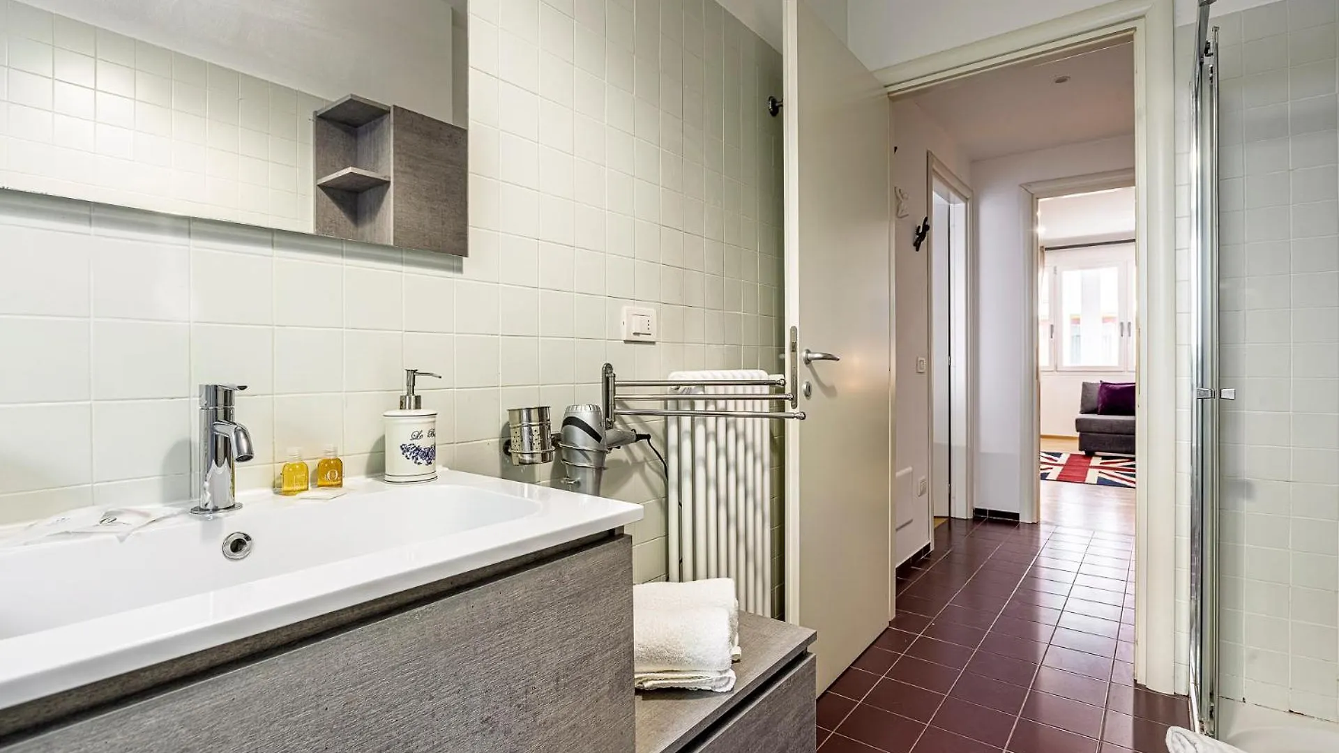 Cozy 1 Bedroom Apartment In Viale Monza Milan